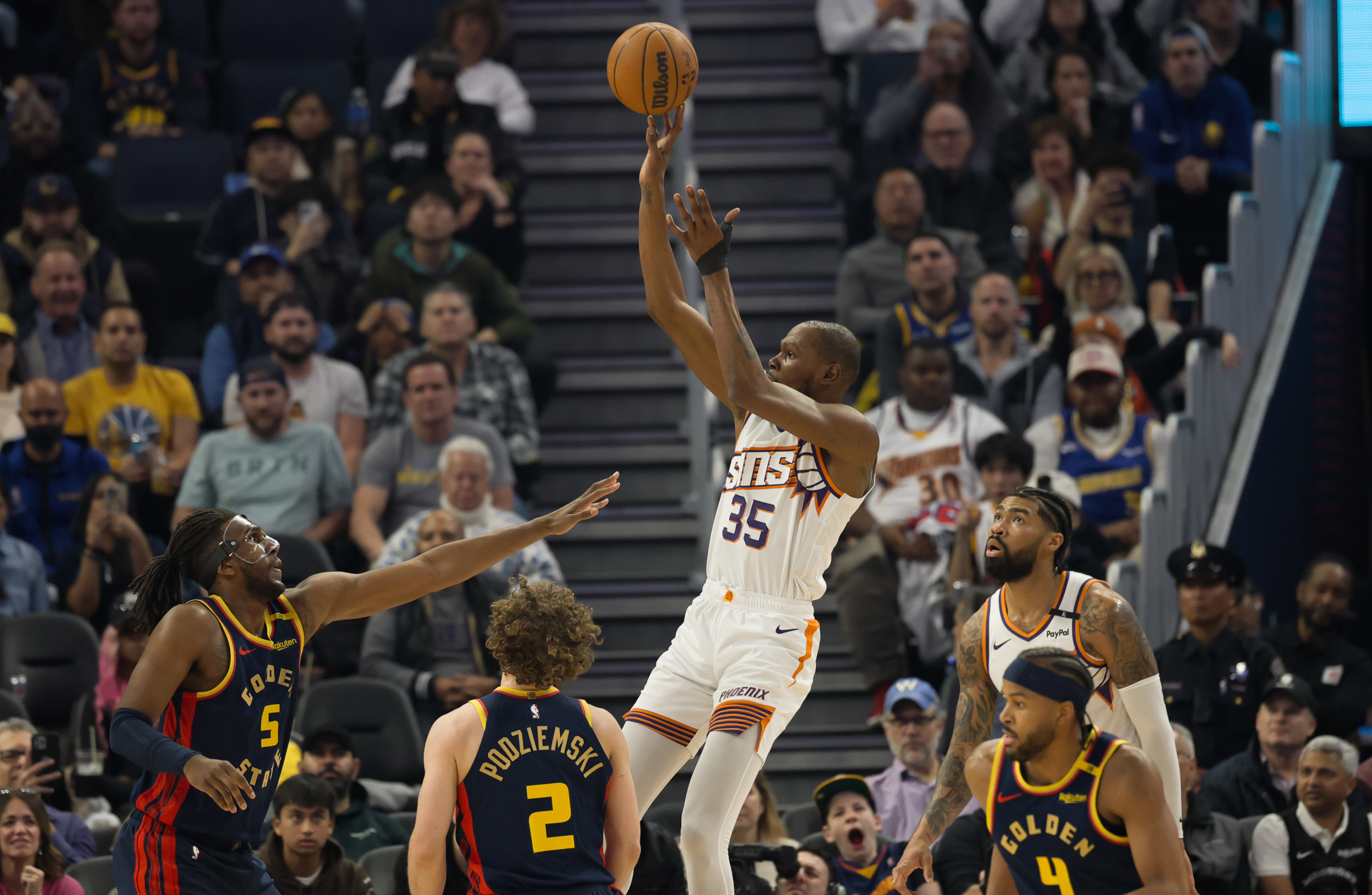 开云官网-菲尼克斯太阳更衣室发声备战NBA总决赛多特蒙德再遭质疑备战法国杯,这操作让人直呼:德国杯关键时刻热度飙升(菲尼克斯太阳vs开拓者)